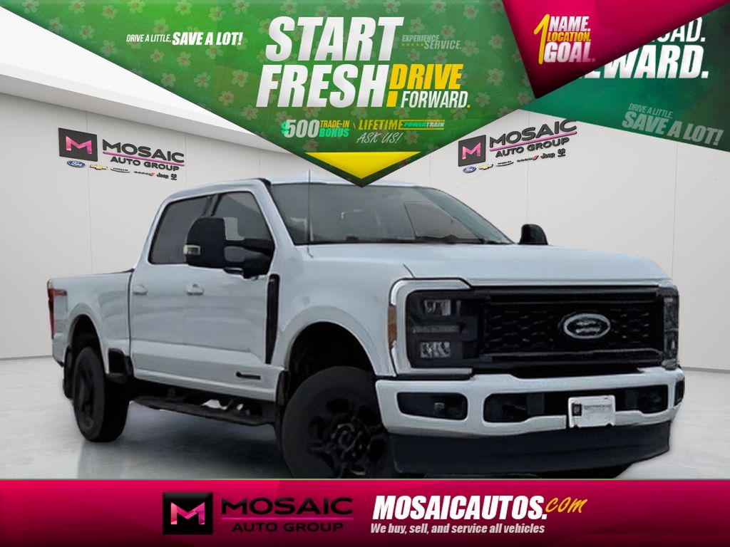 Oxford White 2023 Ford F-350 Super Duty XLT Crew Cab 4WD Pickup Truck Four-Wheel Drive Automatic