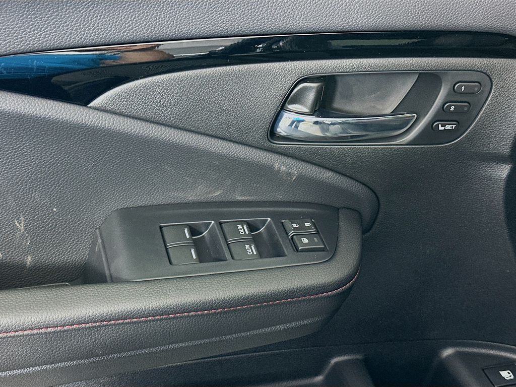 Thumbnail: 2026 Honda Ridgeline - 19