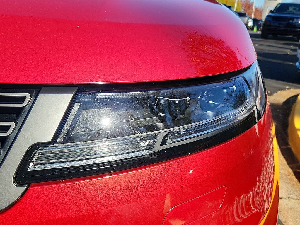 Thumbnail: 2023 Land Rover Range Rover Sport - 9