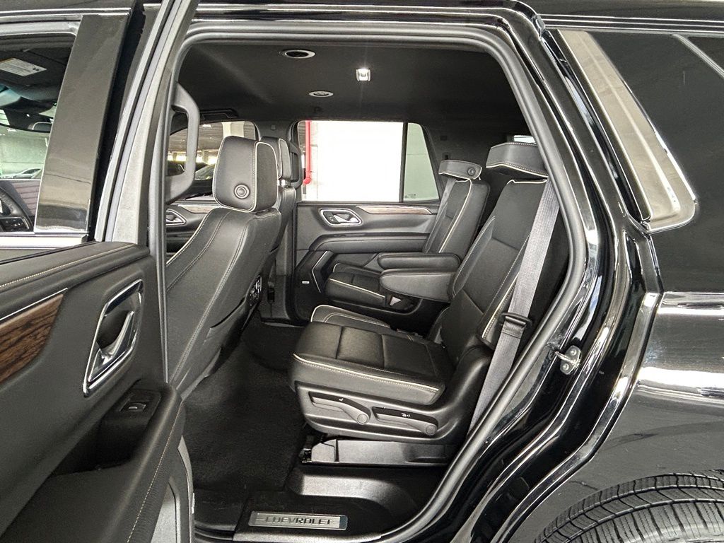 Used 2024 Black Chevrolet Premier image 34