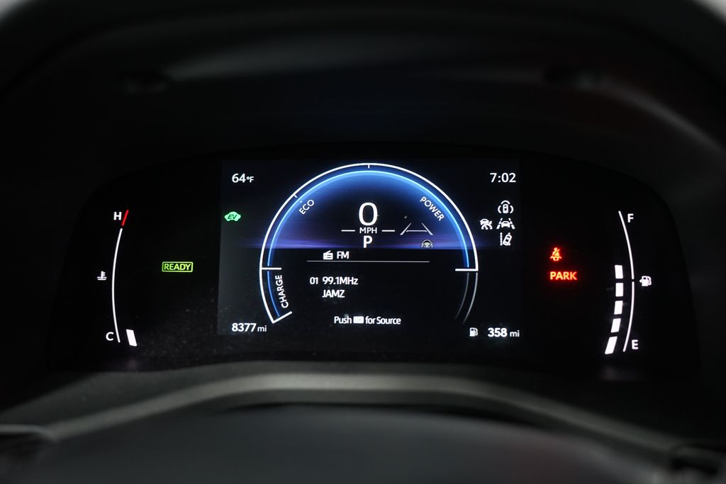 2025 Toyota Camry LE 15