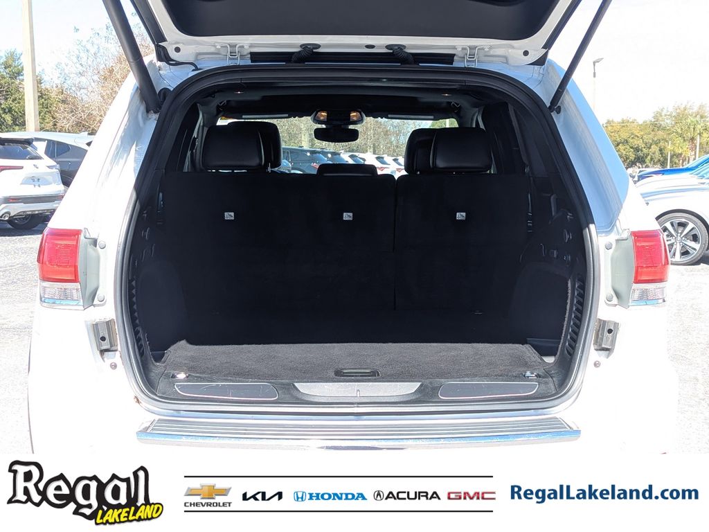 used 2018 Jeep Grand Cherokee car, priced at $15,392