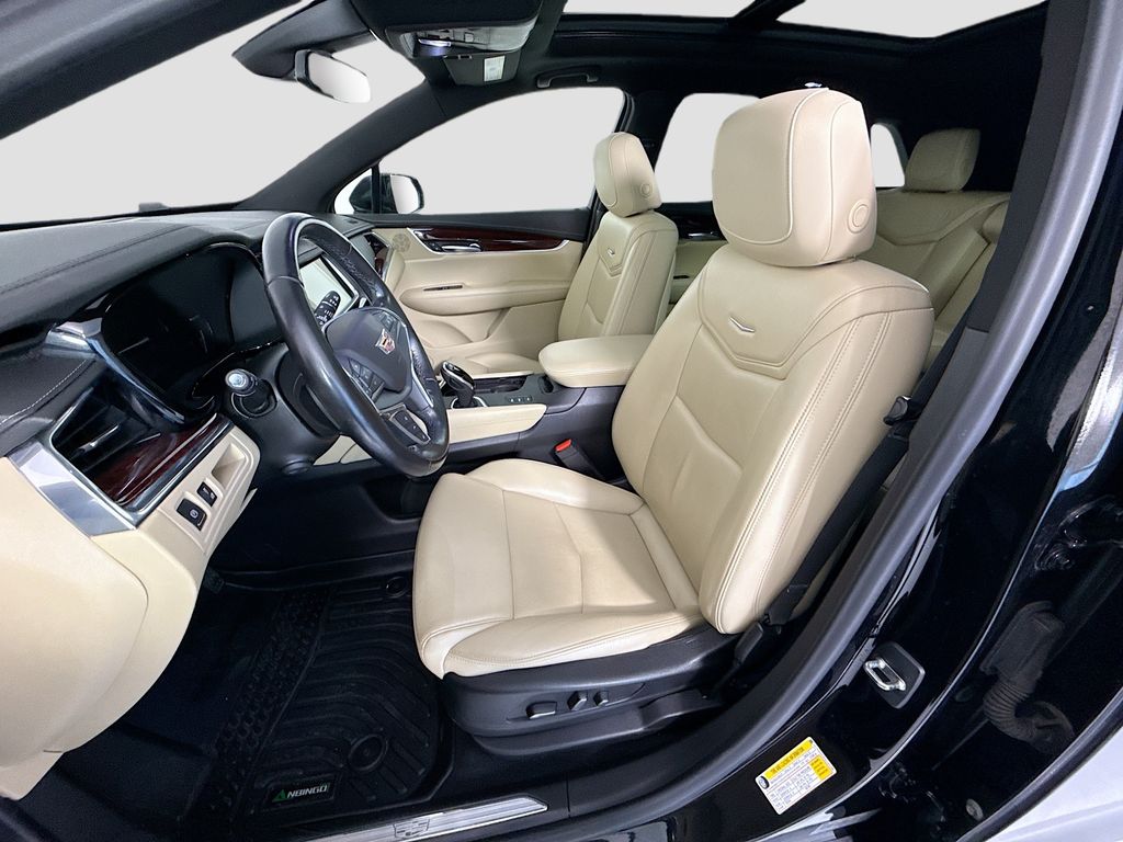 Thumbnail: 2019 Cadillac XT5 - 20