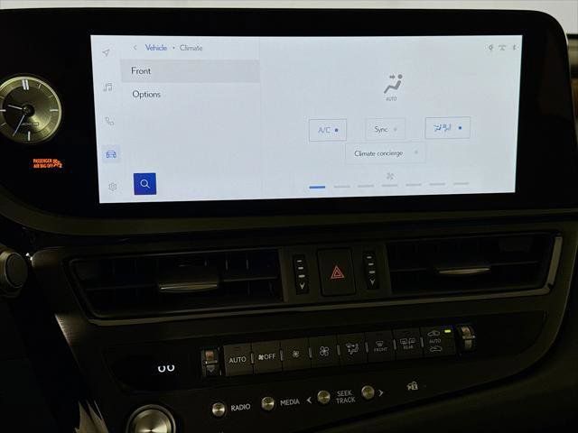 Thumbnail: 2025 Lexus ES - 14