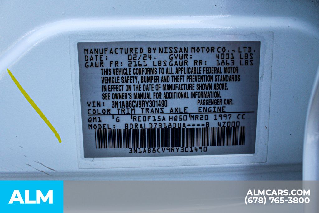 Used 2024 White Nissan SV image 34