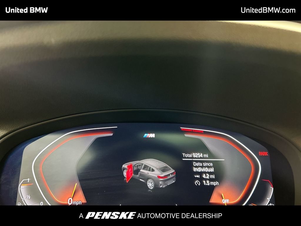 Thumbnail: 2025 BMW X4 - 15