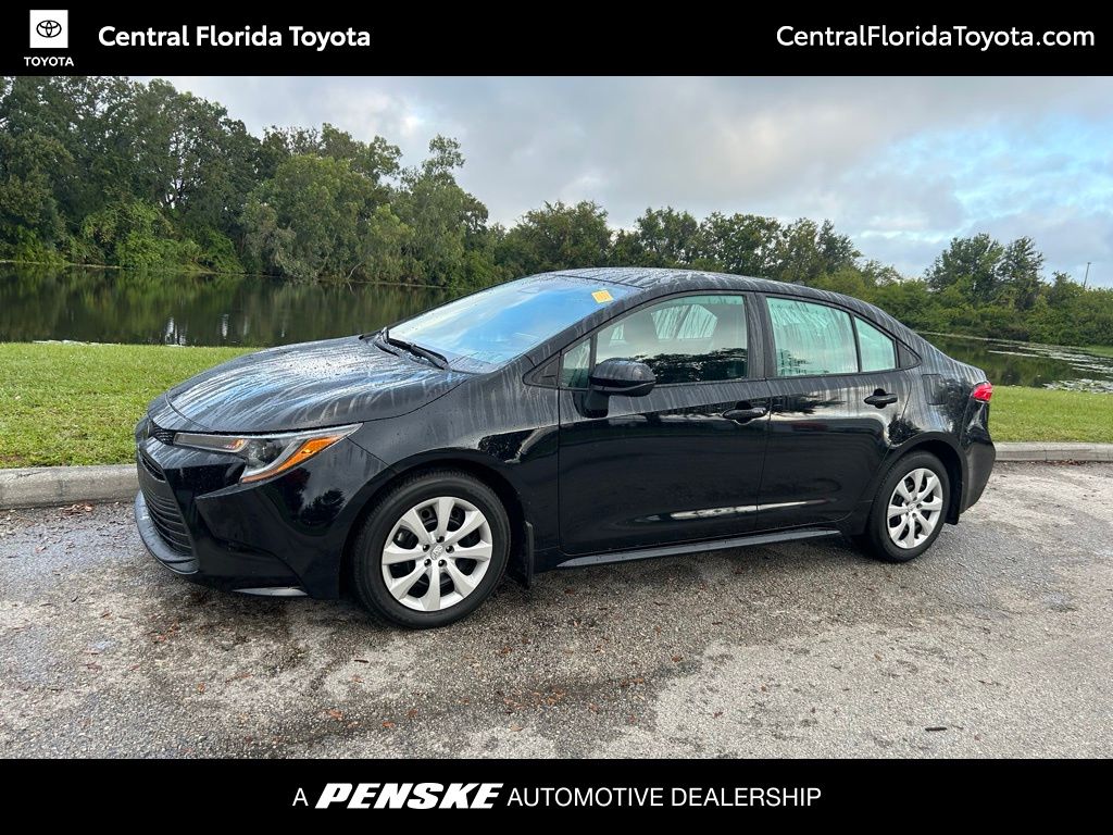 Thumbnail: 2024 Toyota Corolla - 1