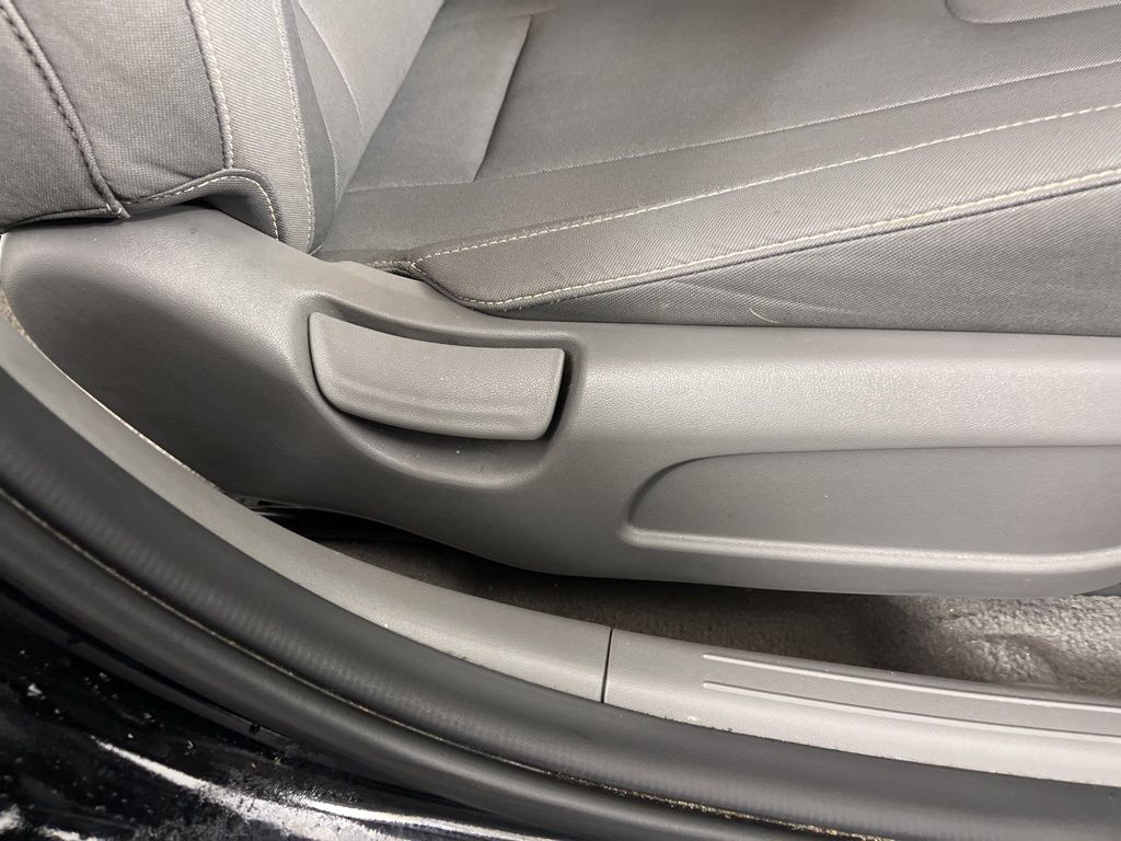 Thumbnail: 2025 Hyundai Elantra - 7