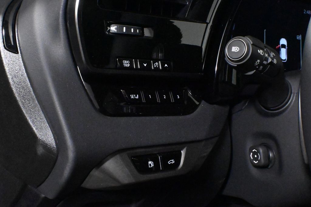 Thumbnail: 2025 Lexus RX - 26