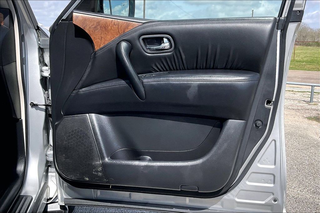 Used 2024 Nissan Armada SL 4D Sport Utility