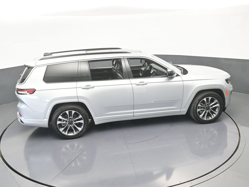 Used 2024 Silver Zynith Jeep Overland image 64