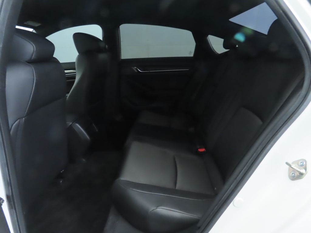 Thumbnail: 2019 Honda Accord - 21