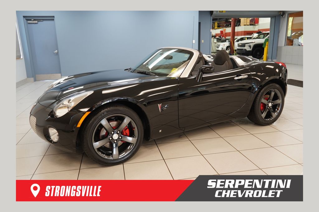 Mysterious (Black) 2007 Pontiac Solstice Base Convertible Rear-Wheel Drive 5-Speed Manual