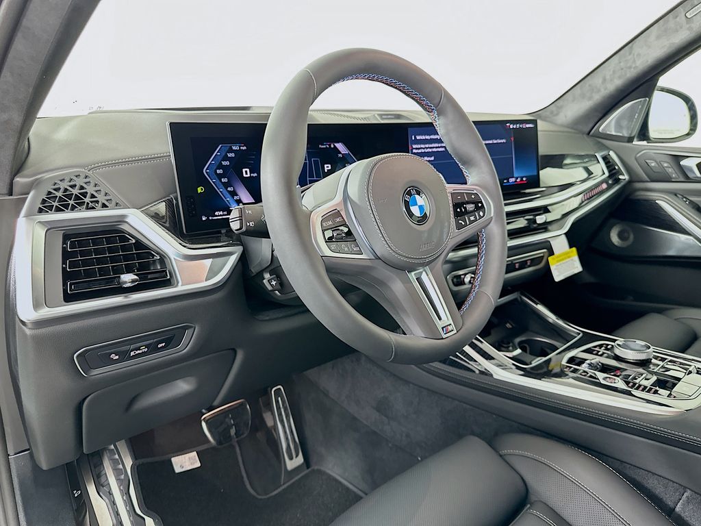 Thumbnail: 2027 BMW X7 - 9