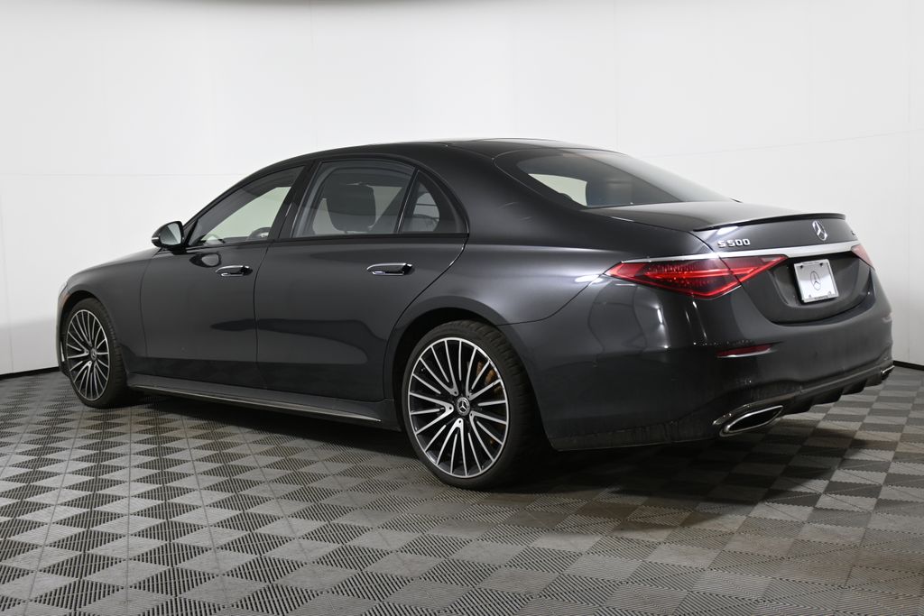 Thumbnail: 2023 Mercedes-Benz S-Class - 8