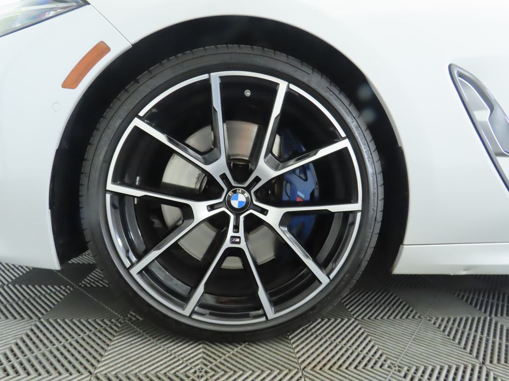 Thumbnail: 2020 BMW 8 Series - 31