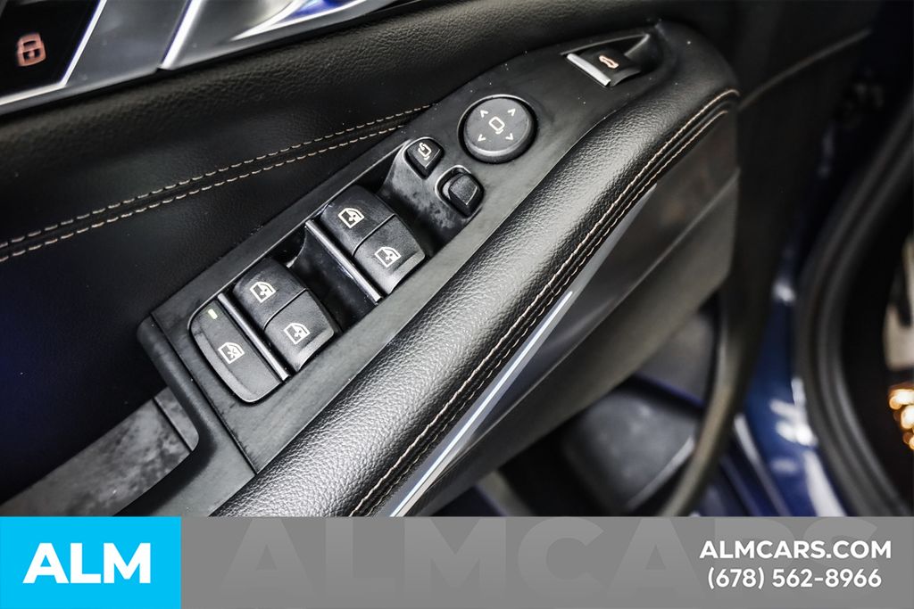 Used 2022 Blue BMW xDrive40i image 51
