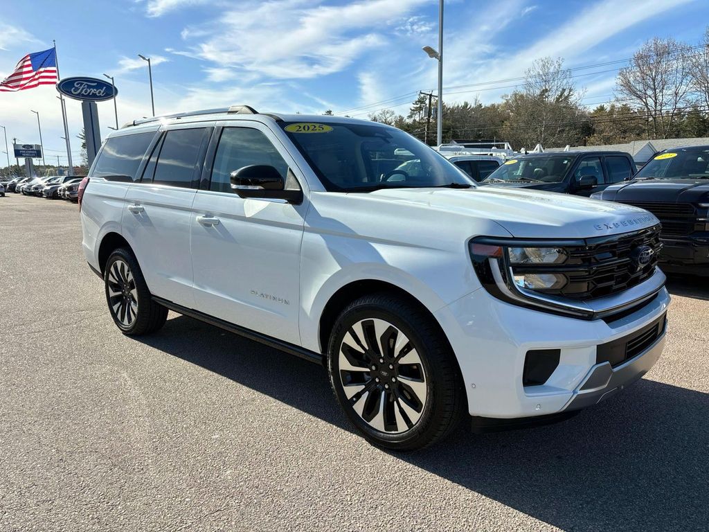 White Metallic 2025 Ford Expedition SUV / Crossover Four-Wheel Drive Automatic