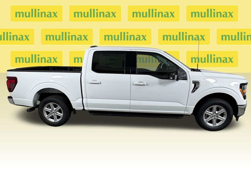 New 2026 White Ford XLT image 15