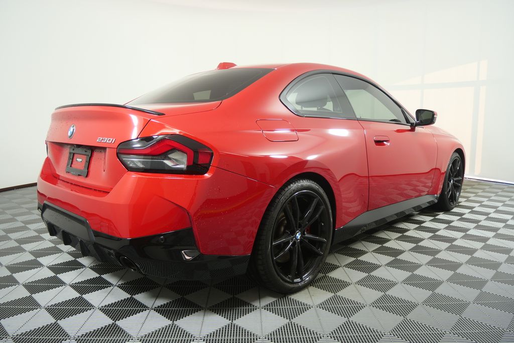 Thumbnail: 2023 BMW 2 Series - 3