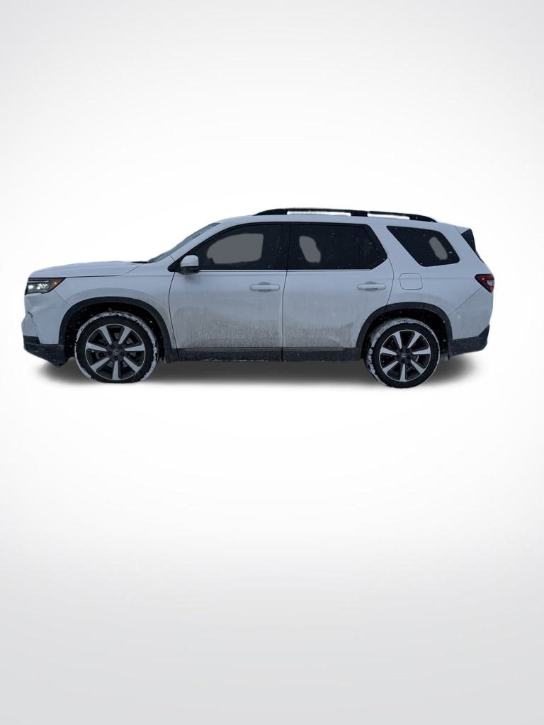 2023 Honda Pilot Elite's photo