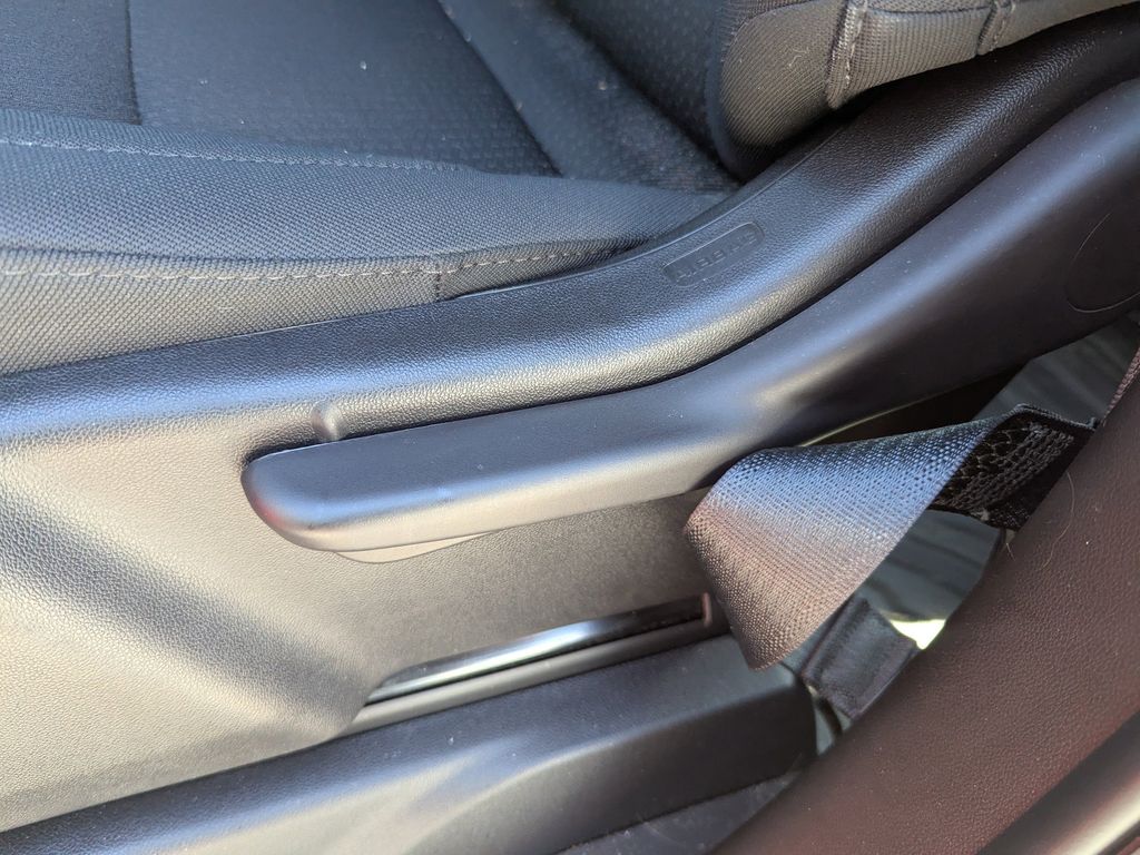 used 2025 Chevrolet Silverado 1500 car, priced at $38,991