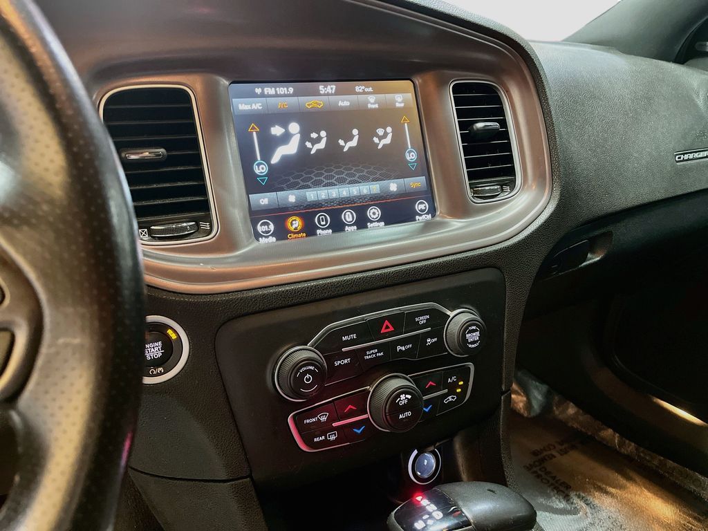 Used 2023 Triple Nickel Clearcoat Dodge R/T image 15
