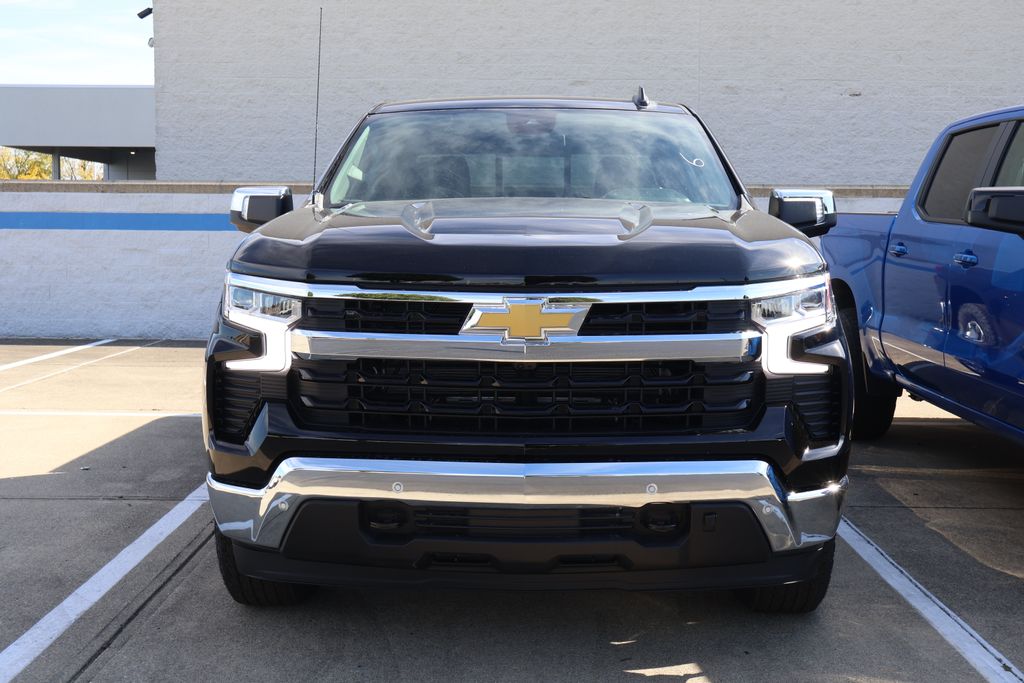 Thumbnail: 2026 Chevrolet Silverado 1500 - 2