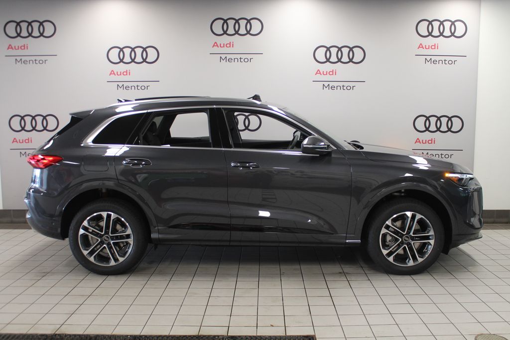Thumbnail: 2026 Audi Q5 - 7