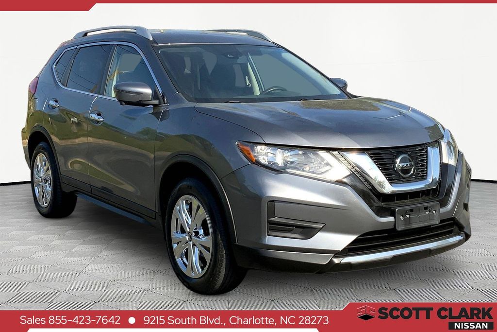 2020 Nissan Rogue SV