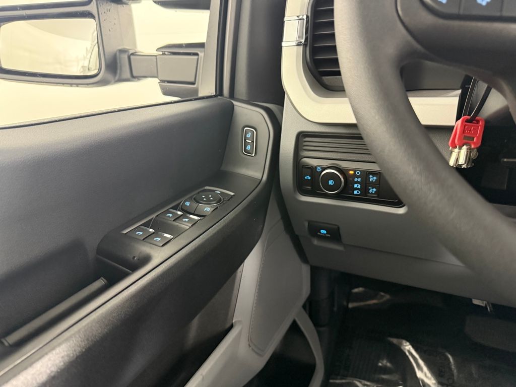 2026 Ford F-250 Crew Cab 4WD Cab Chassis for sale #9F0452 - photo 18