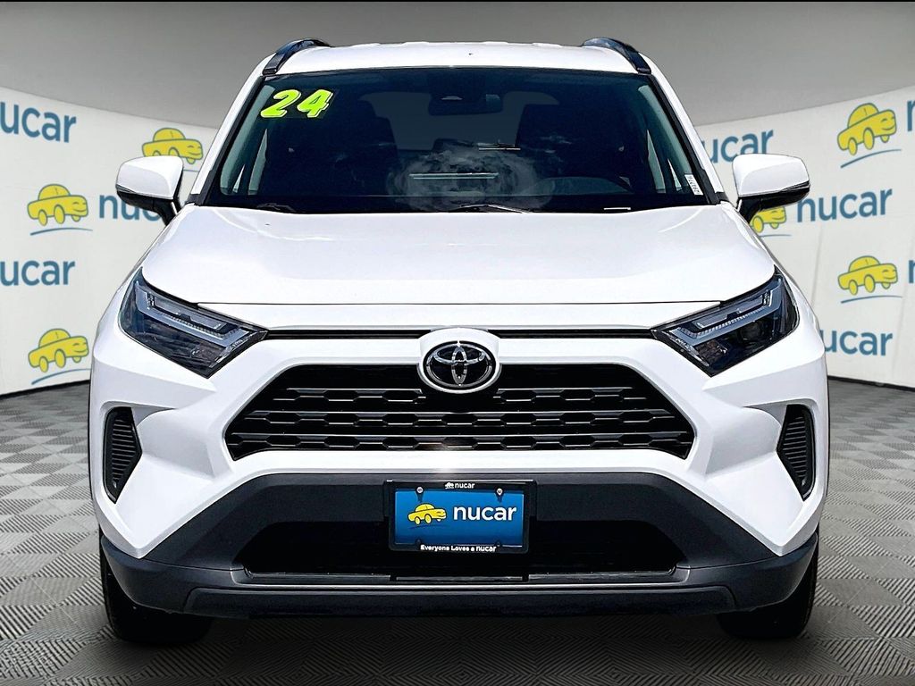 2024 Toyota RAV4 — photo 2