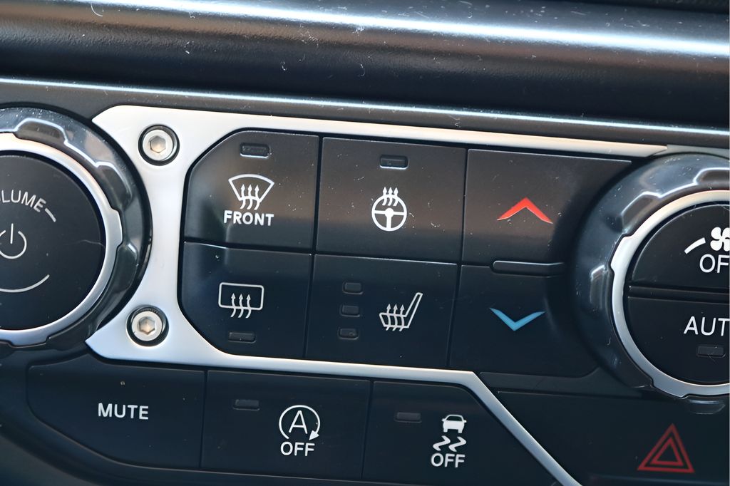 Used Car 2020 Jeep Wrangler  Sport S For Sale Under $30,000 In Austin, Texas
