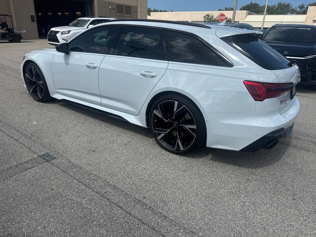 Used 2022 White Audi 4.2 image 7