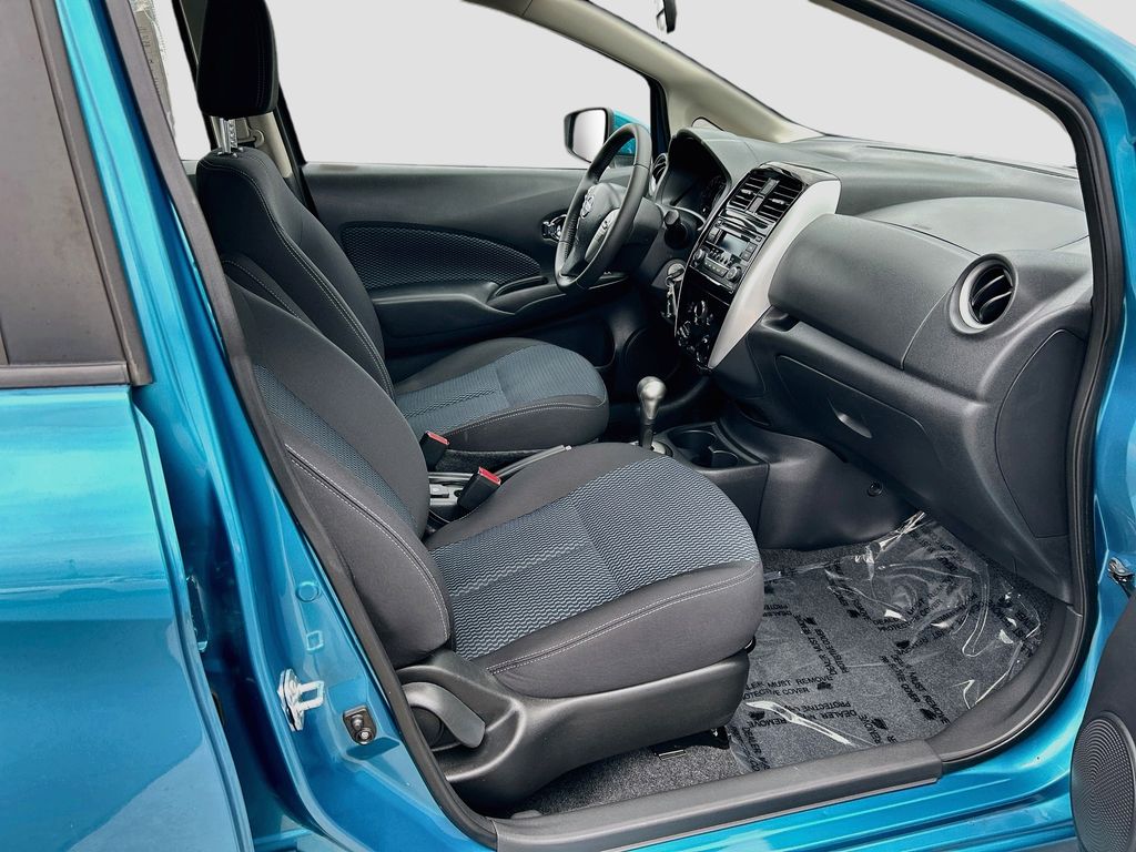 Thumbnail: 2015 Nissan Versa Note - 24