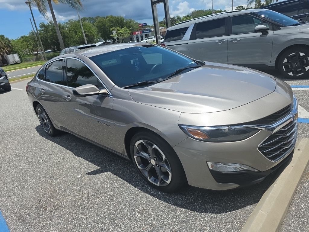 2023 Chevrolet Malibu LT with 1LT FWD