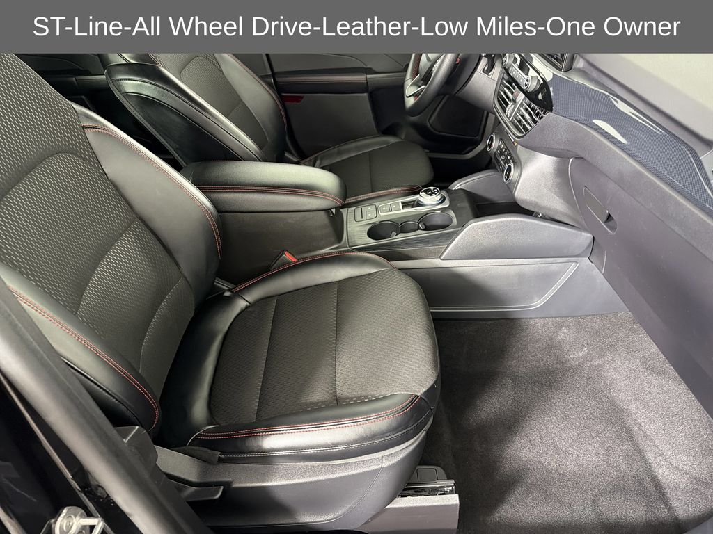 used 2025 Ford Escape car, priced at $23,900