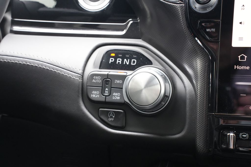 2025 Ram 1500 Limited - 11
