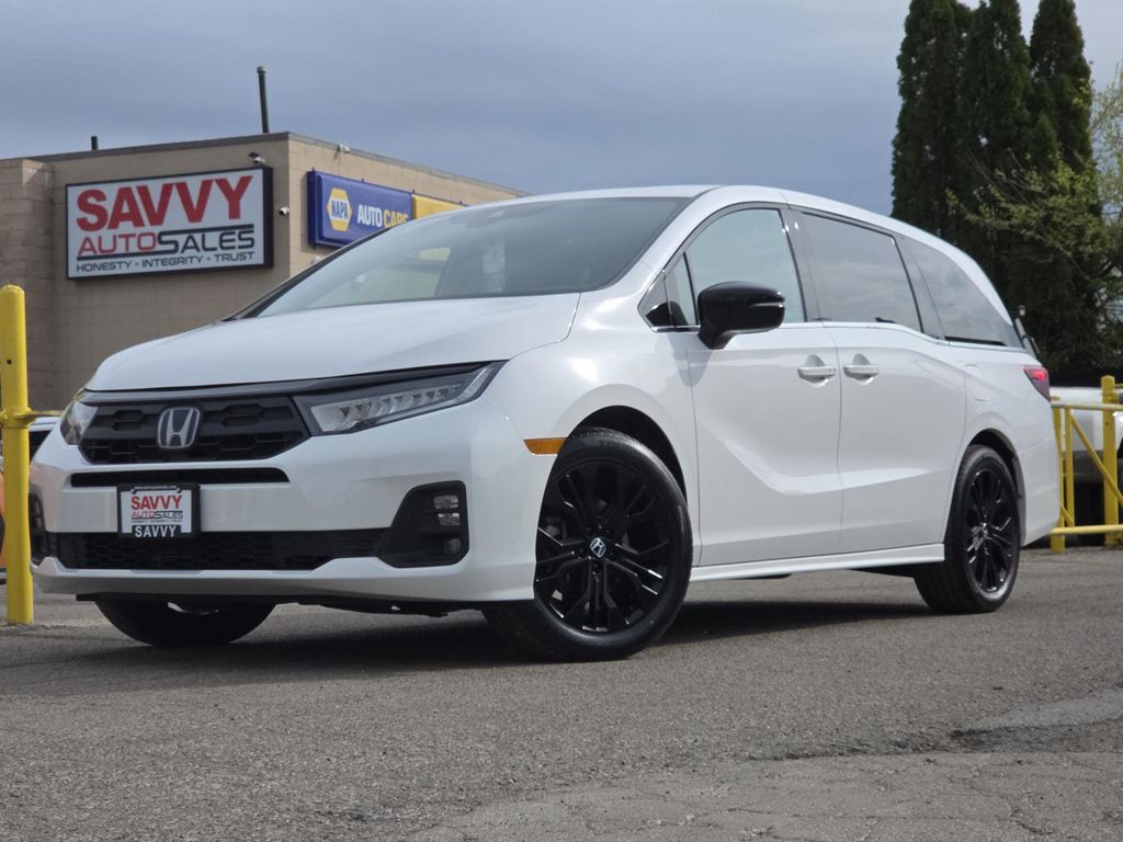 White 2025 Honda Odyssey Sport-L FWD Minivan Front-Wheel Drive Automatic
