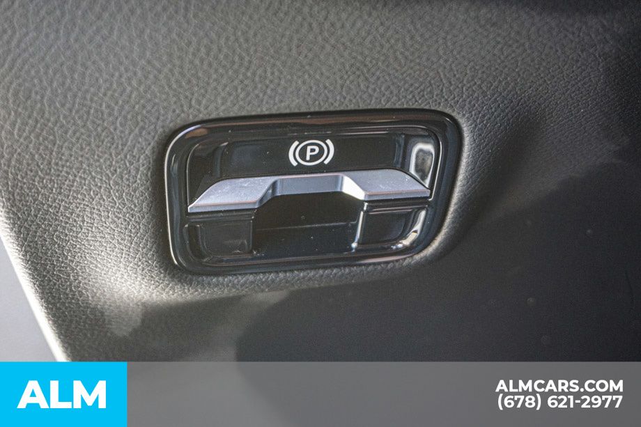 Used 2024 White Mercedes-Benz E 450 image 48