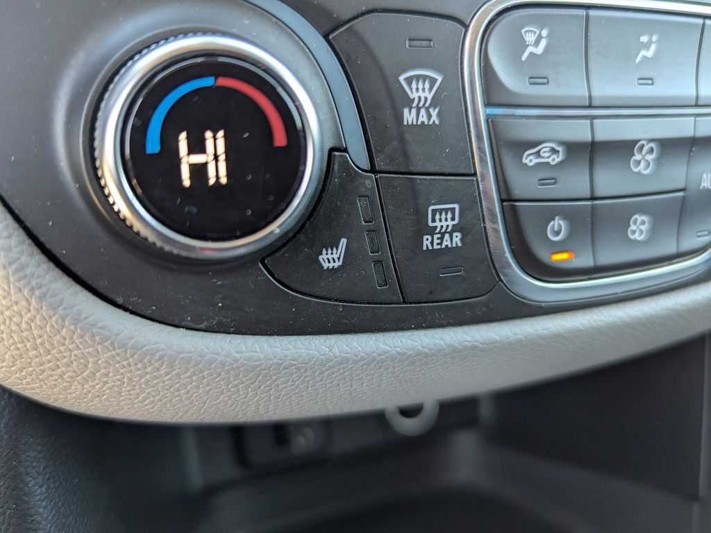 used 2018 Chevrolet Equinox car, priced at $14,691