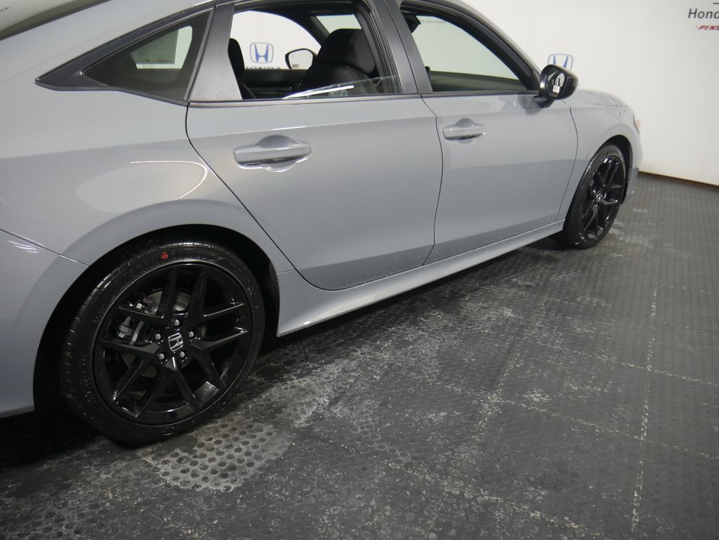 Thumbnail: 2026 Honda Civic - 4