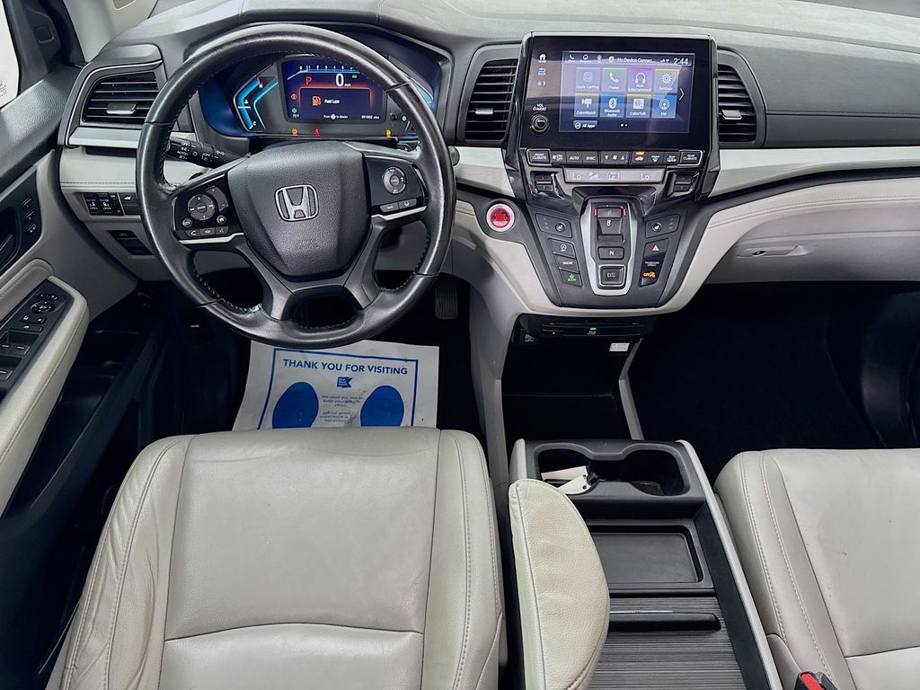 Used Car 2018 Honda Odyssey  Touring For Sale Under $25,000 In Austin, Texas