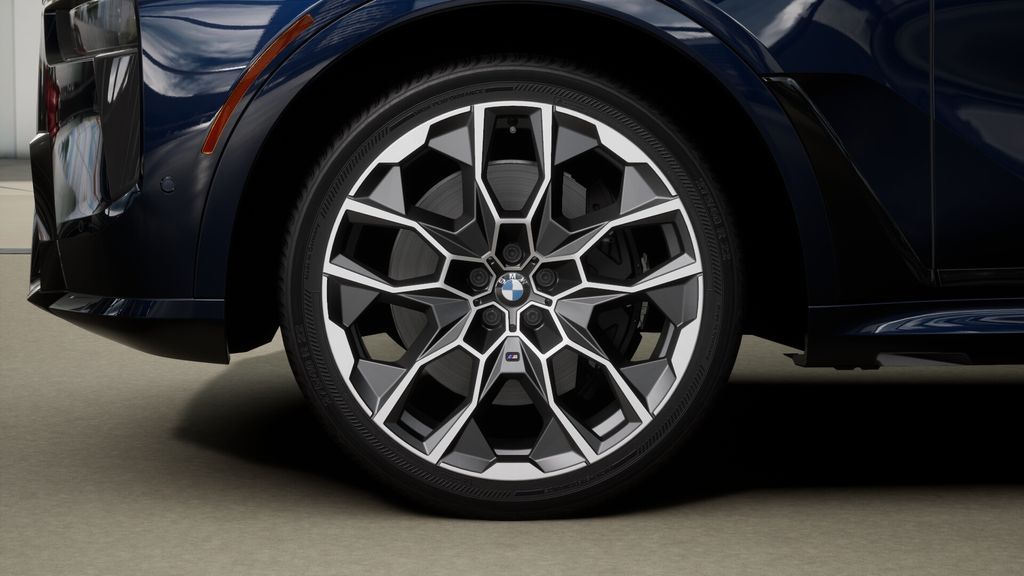 2026 BMW X7 xDrive40i 32