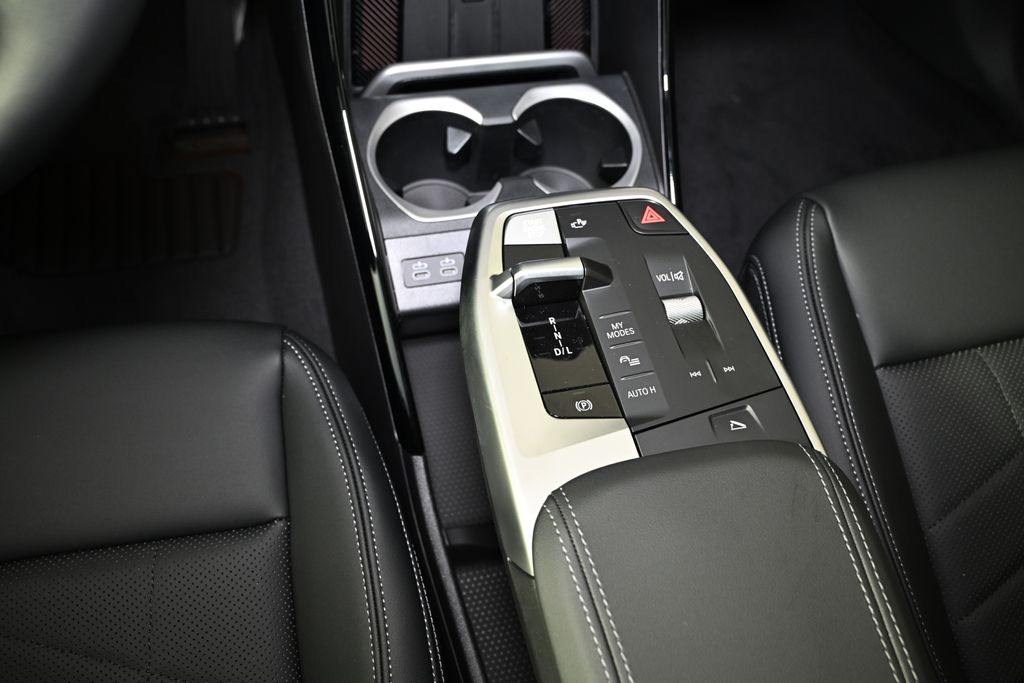 Thumbnail: 2026 BMW X1 - 19