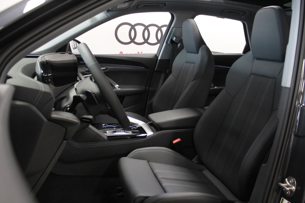 Thumbnail: 2026 Audi Q5 - 12