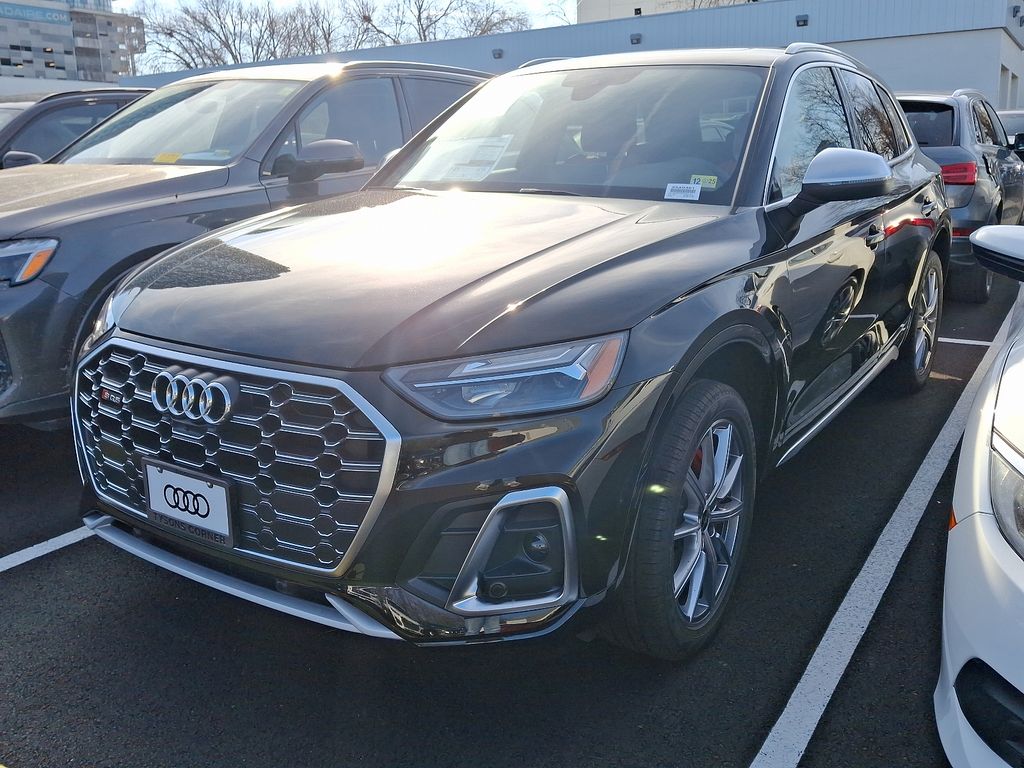 2025 Audi SQ5  -
                Vienna, VA