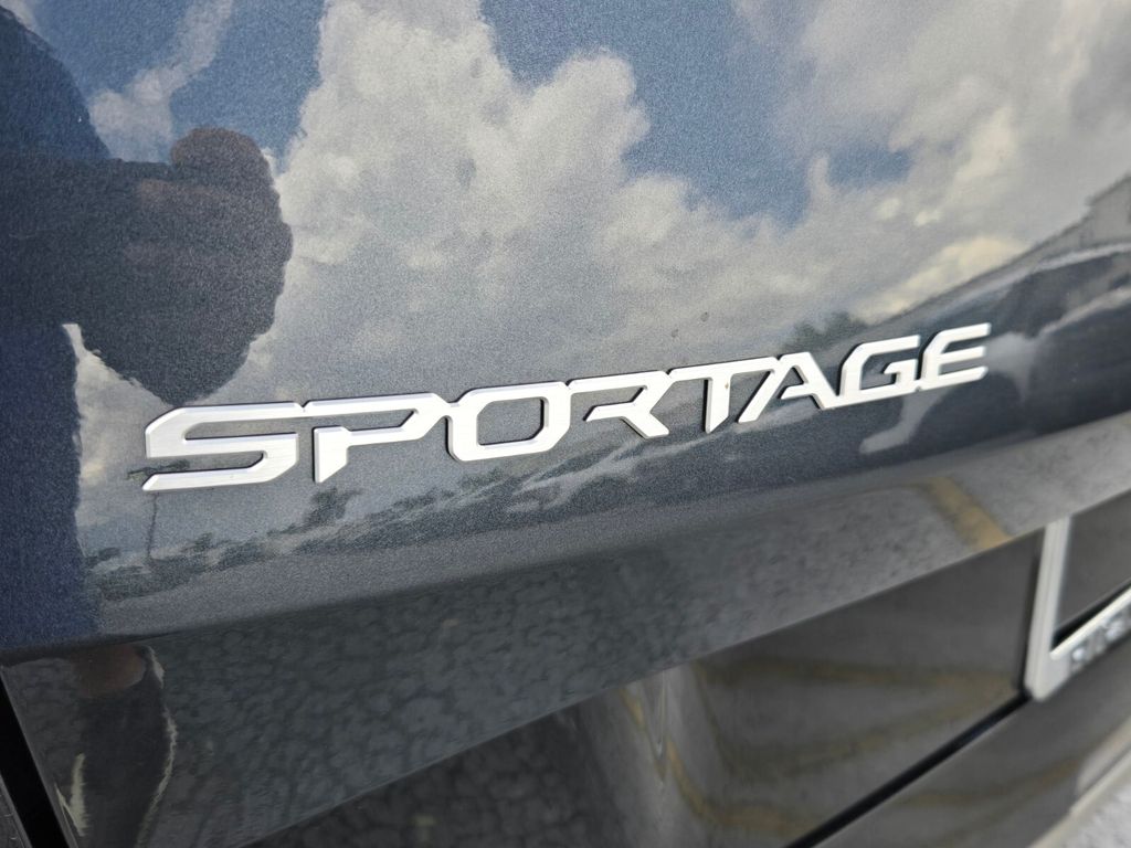 2027 Kia Sportage - $41,135