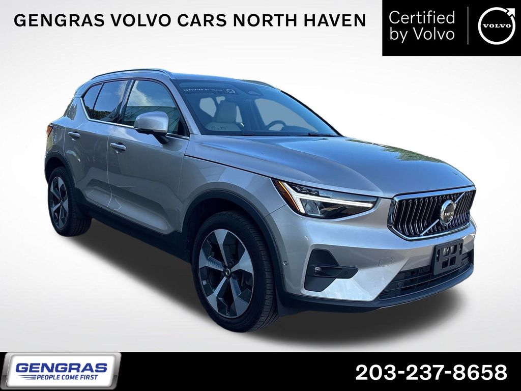 Bright Dusk Metallic 2024 Volvo XC40 SUV / Crossover All-Wheel Drive Automatic
