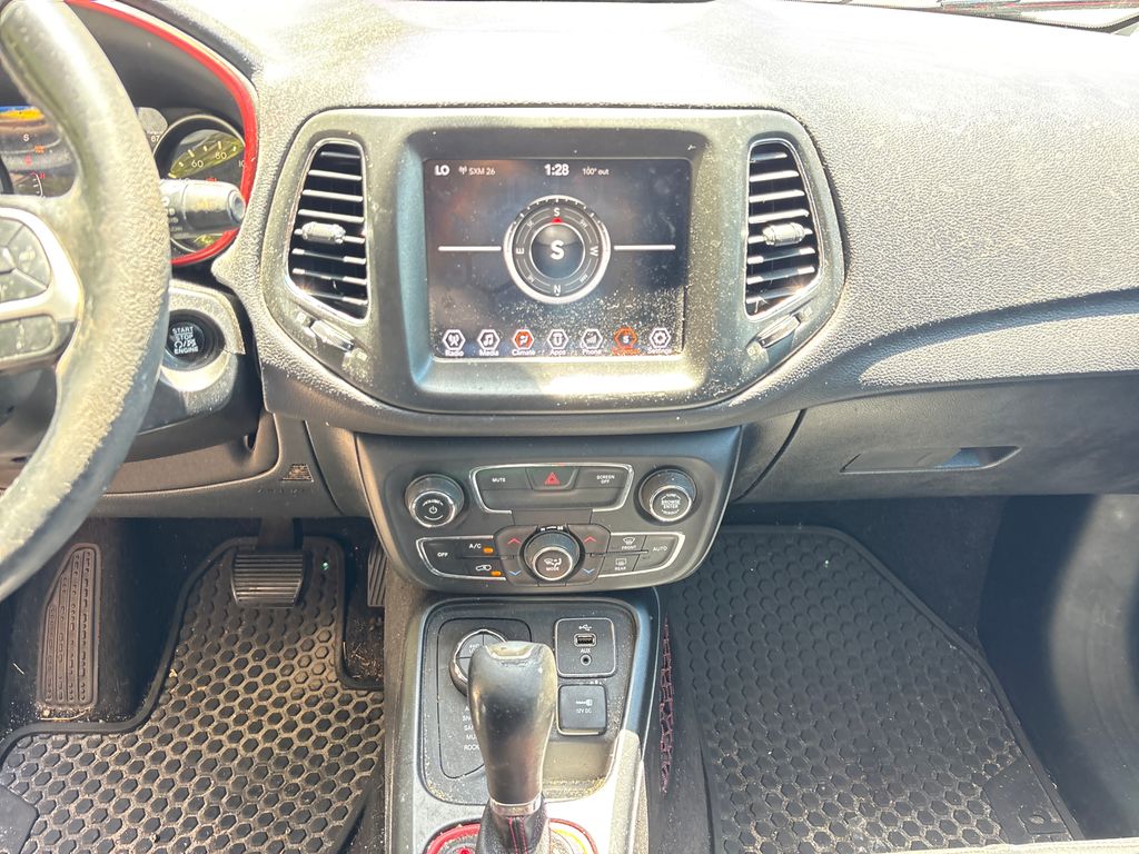 Certified Used 2018 Blue Jeep Trailhawk image 22